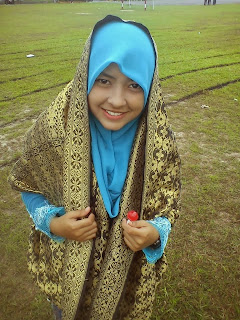 Gambar Bogel awek COmel   Melayu Boleh.Com