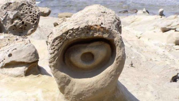 ΛΗΜΝΟΣ: Πετρώματα στο νησί του Ηφαίστου