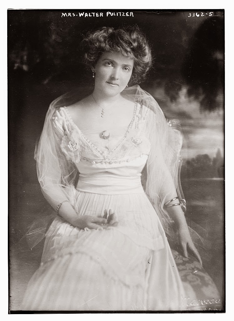 20 Vintage Photos That Show Women s Fashion In The 1910s Vintage Everyday pretty-vintage-hairstyles-for-women-from-the-1910s-click-americana