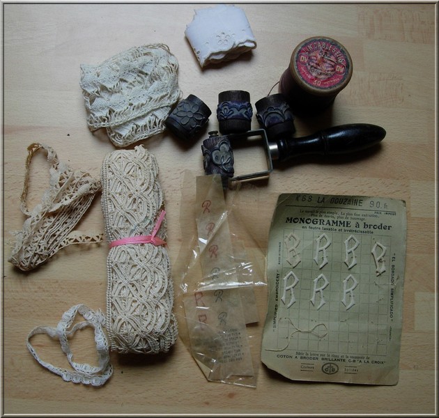 A Quoi Sert Le Crochet Couteau Suisse De fhil en aiguilles: septembre 2013