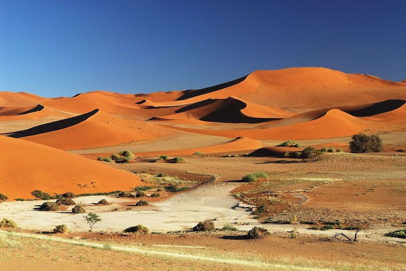 famous tourist attractions in namibia