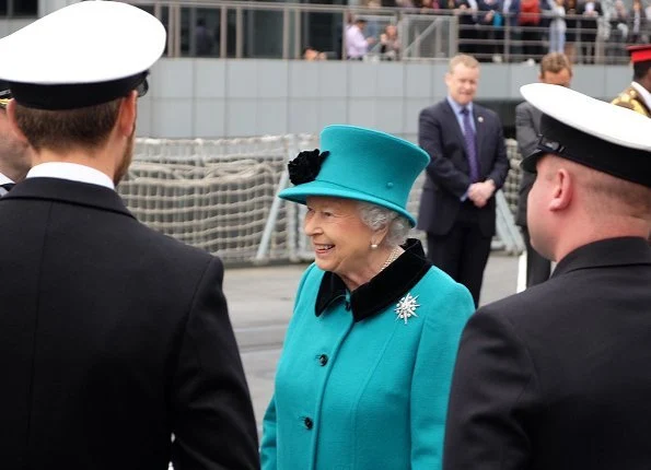 Britain's Queen Elizabeth visited Sutherland at West India Dock in London. Style of Queen Elizabeth.