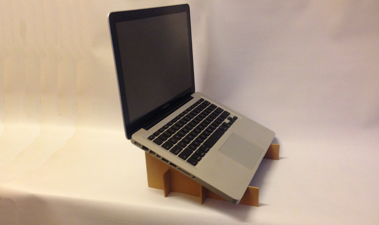 Yoshiny's Design Make myself a Laptop Stand