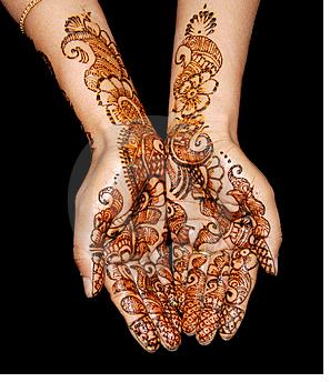 Frames And Colors: Beautiful Henna Tattoo Designs