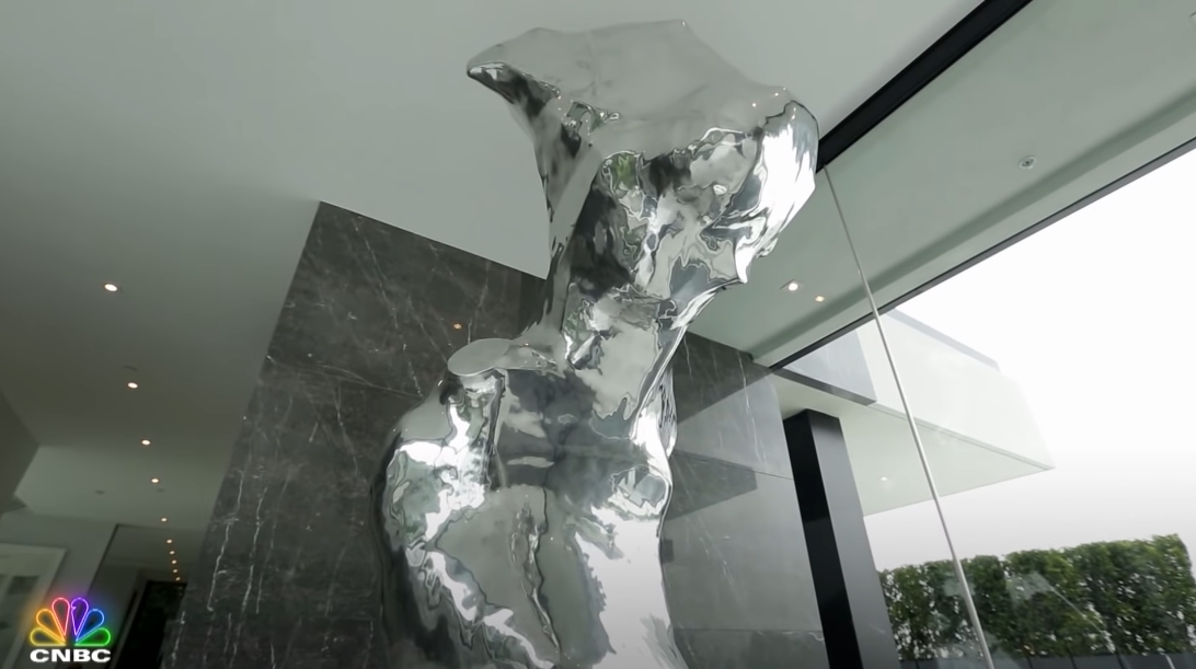 66 Interior Design Photos vs. Michael Jordan's Chicago & Bel Air Mega-Mansions Tour | Secret Lives of The Super Rich
