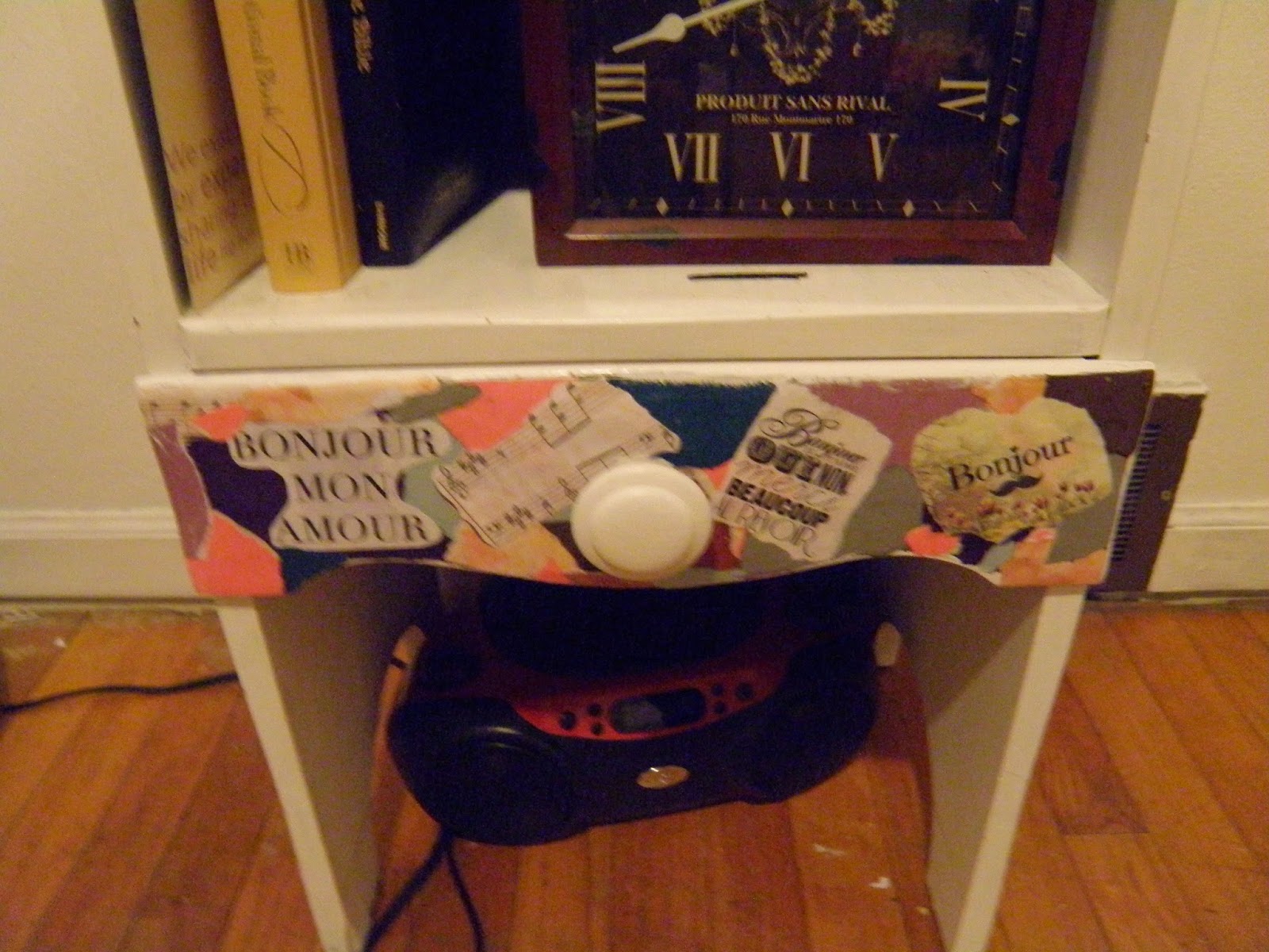 Crafty Me....I Made it Myself! Decoupage Night Stand