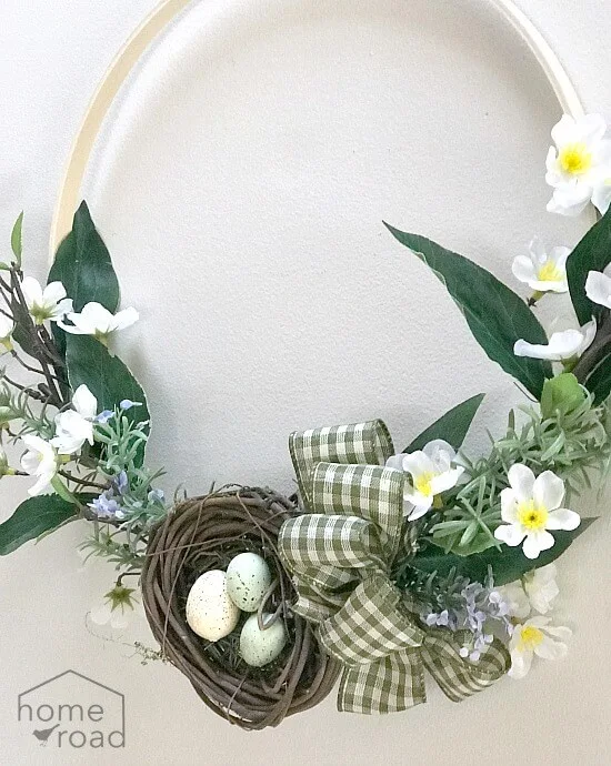 nest and bow for easy Spring wreath