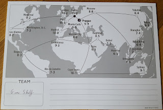 The Game Shelf: Double the agent:- Codenames Duet