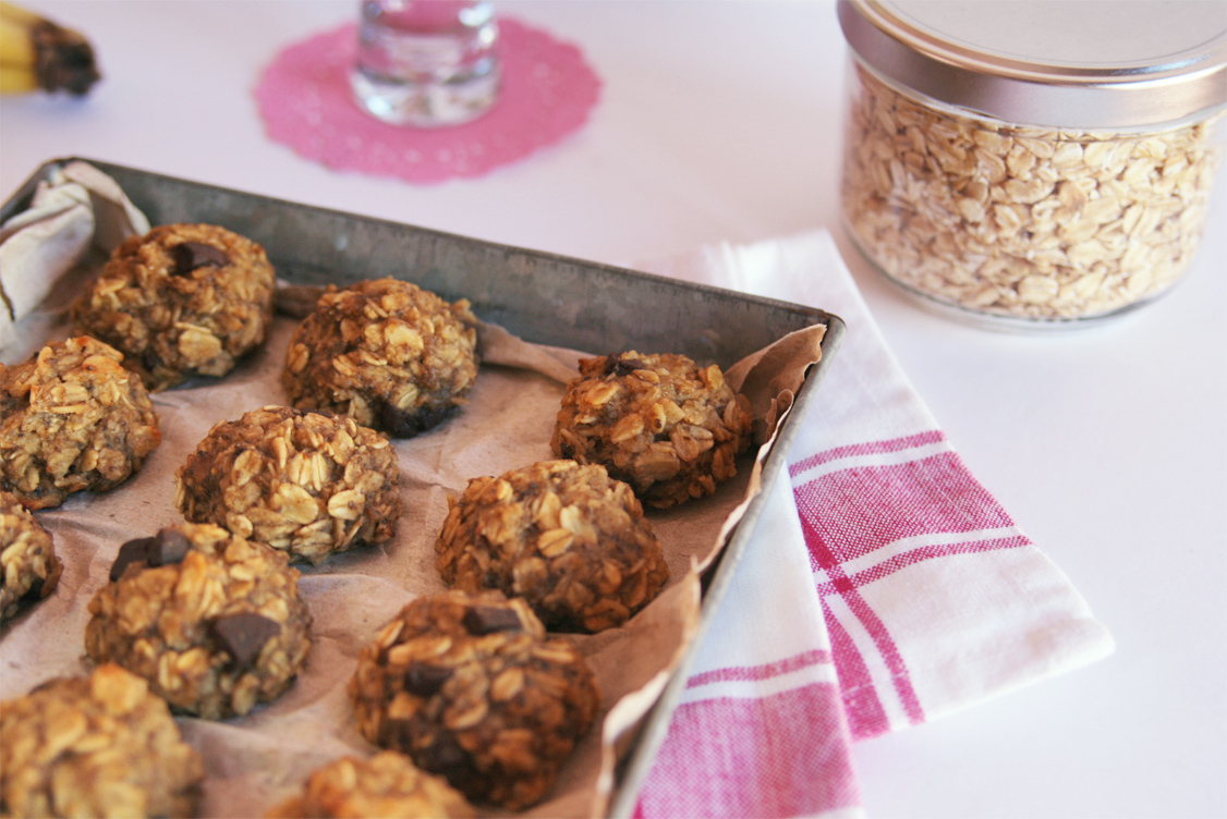 Healthy Oatmeal Banana Cookies