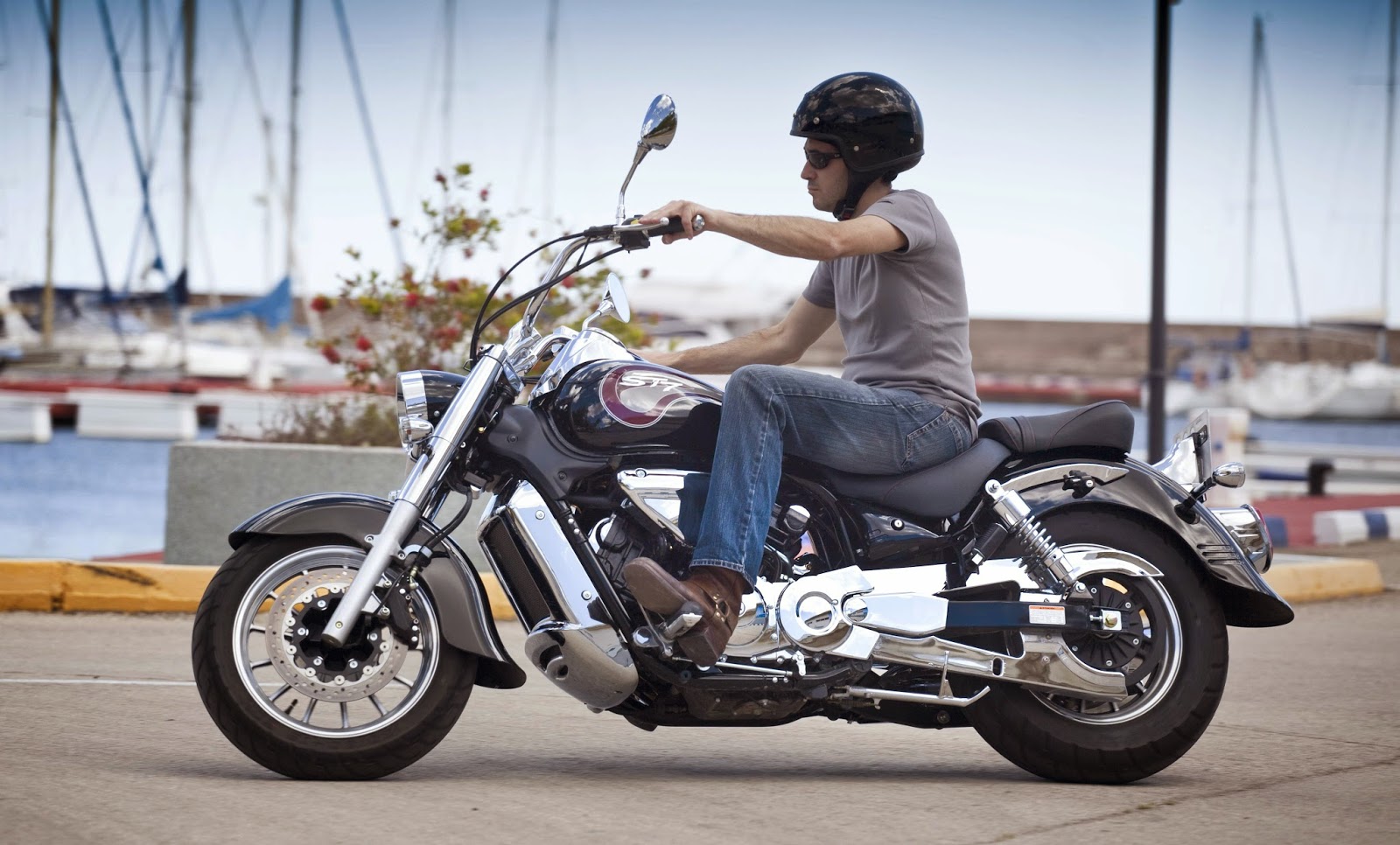 Мото чоппер 250 кубов Hyosung