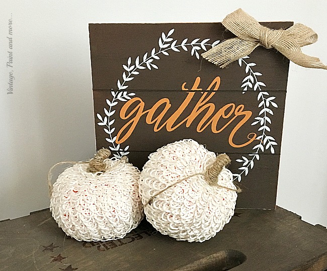 Vintage, Paint and more... vintage pumpkins made by gluing buttonhole trim around a small dollar store pumpkin