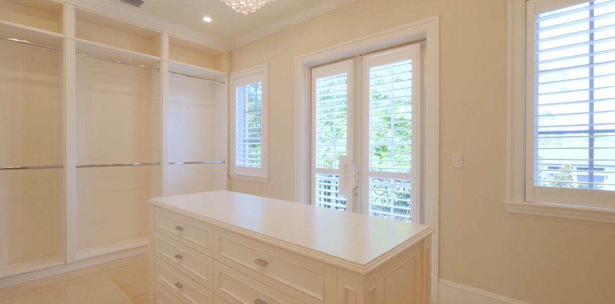 49 Interior Design Photos vs. 10915 SW 62nd Ave, Pinecrest, FL Luxury Mansion Tour