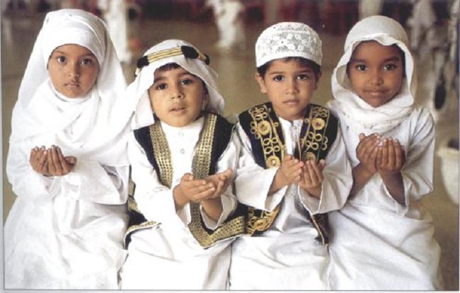 ISLAM ESPAÑA: Exigen clases de religión islámica para los niños musulmanes