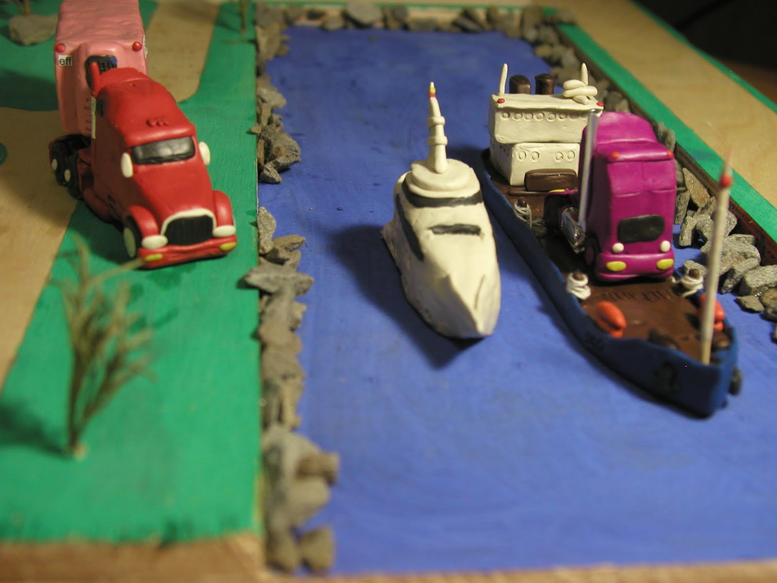 материалы для рисования для детей. пластилиновая мастерская. мастерская пластилинового. карандаши пластилин. стиль перекладка мультфильм.