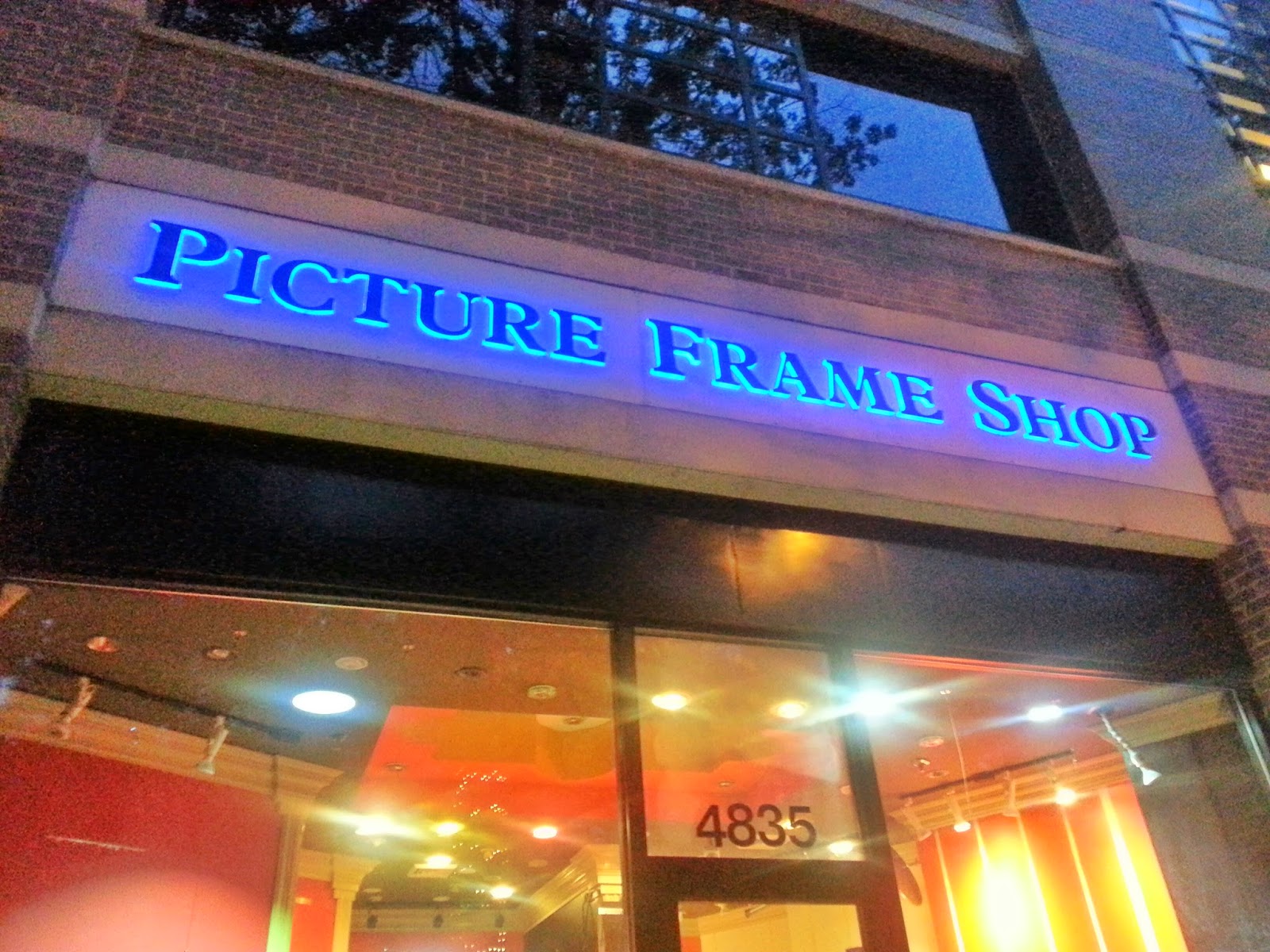 Robert Dyer Bethesda Row PICTURE FRAME SHOP PACKS UP AT BETHESDA ROW