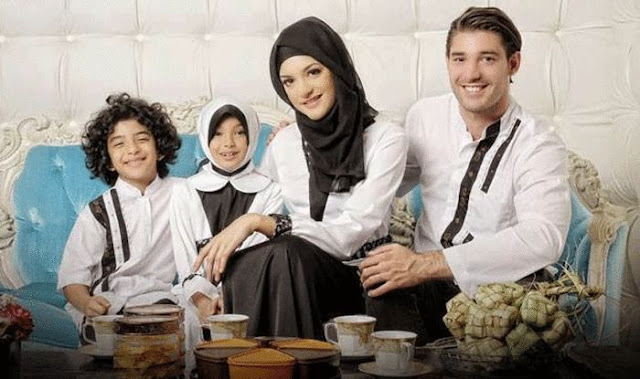 5 Perkara yang Akan Selalu Diingati Anak Tentang Orang Tua Mereka anak derhaka, anak kurang ajar, anak dengar cakap, hubungan anak dengan emak, hubungan anak dengan ayah, hubungan keluarga