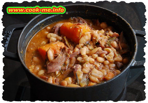Beans with knuckle of pork Beans with knuckle of pork