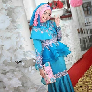Model Kebaya Wisuda 2018 Model Kebaya Wisuda 2018