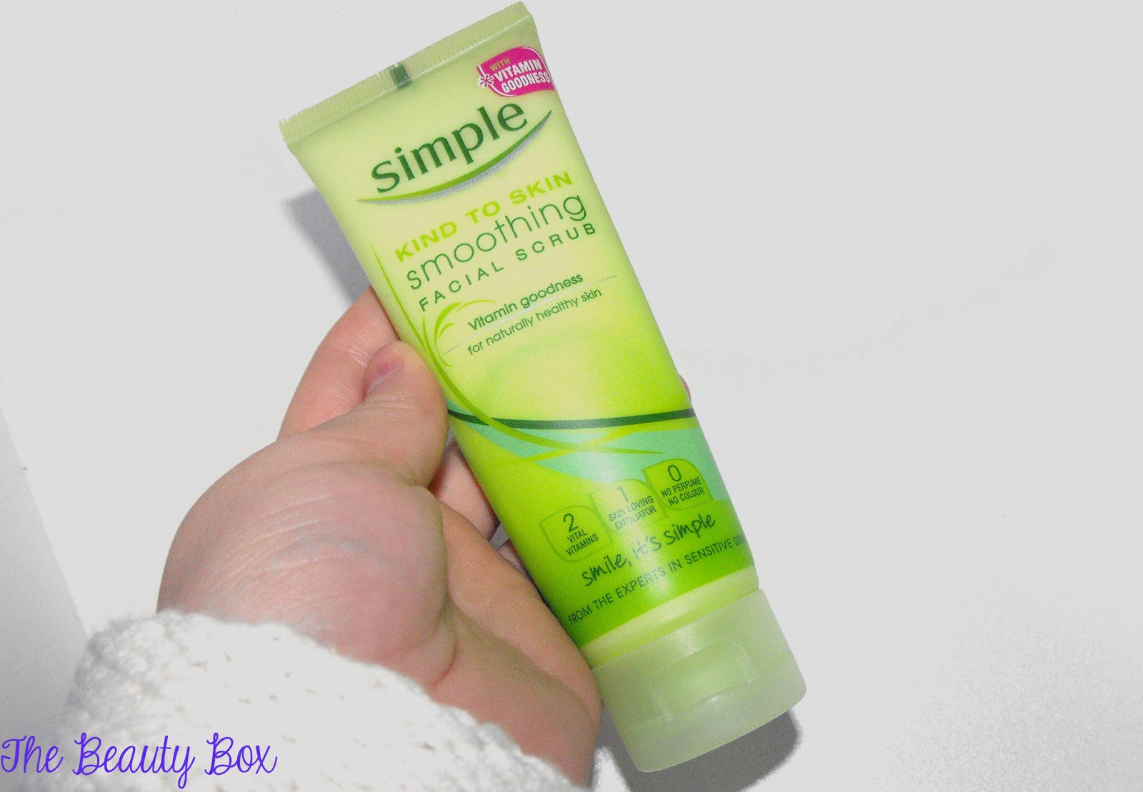 The Beauty Box Review Simple smoothing facial scrub