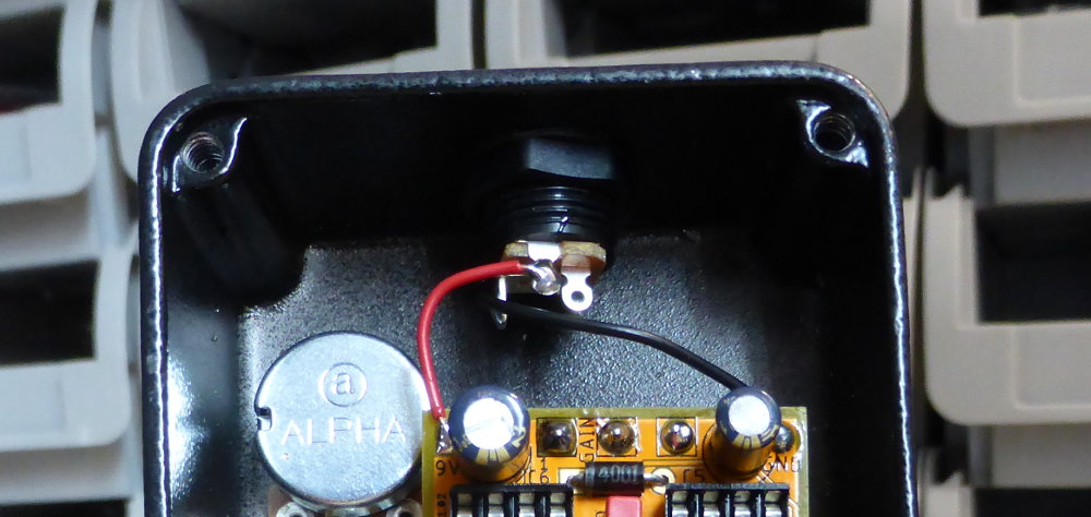 Coda Effects - How to build your first DIY guitar pedal (step by step