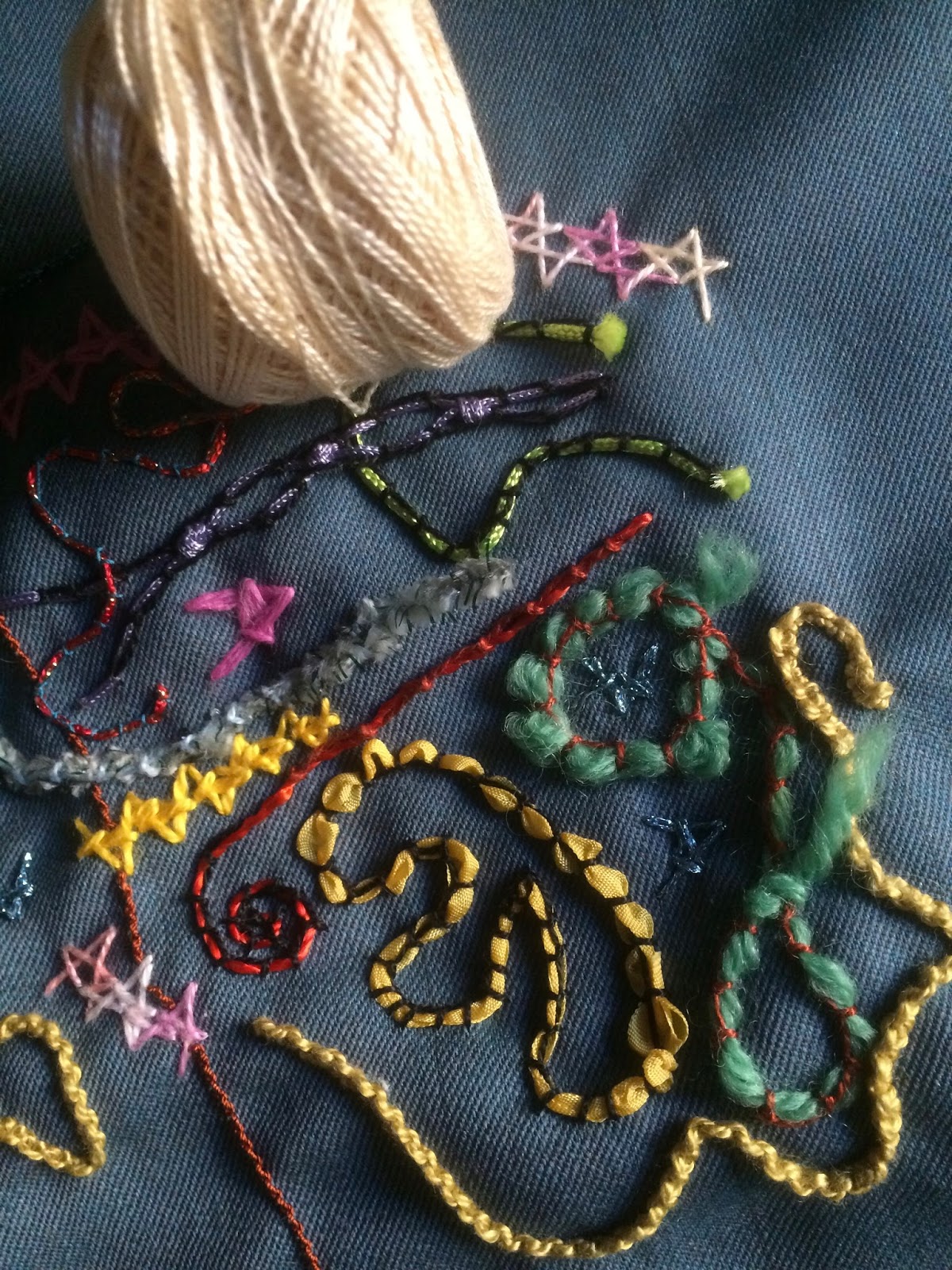 Queenie's Needlework Sunday Stitch School Lesson 49 Colonial Knot