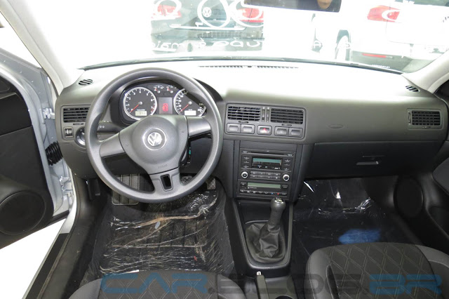 VW Golf 1.6 2013 Prata Sargas - interior