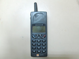 Hape Rusak Ericsson S868 Jadul Untuk Kanibalan Hape Rusak Ericsson S868 Jadul Untuk Kanibalan