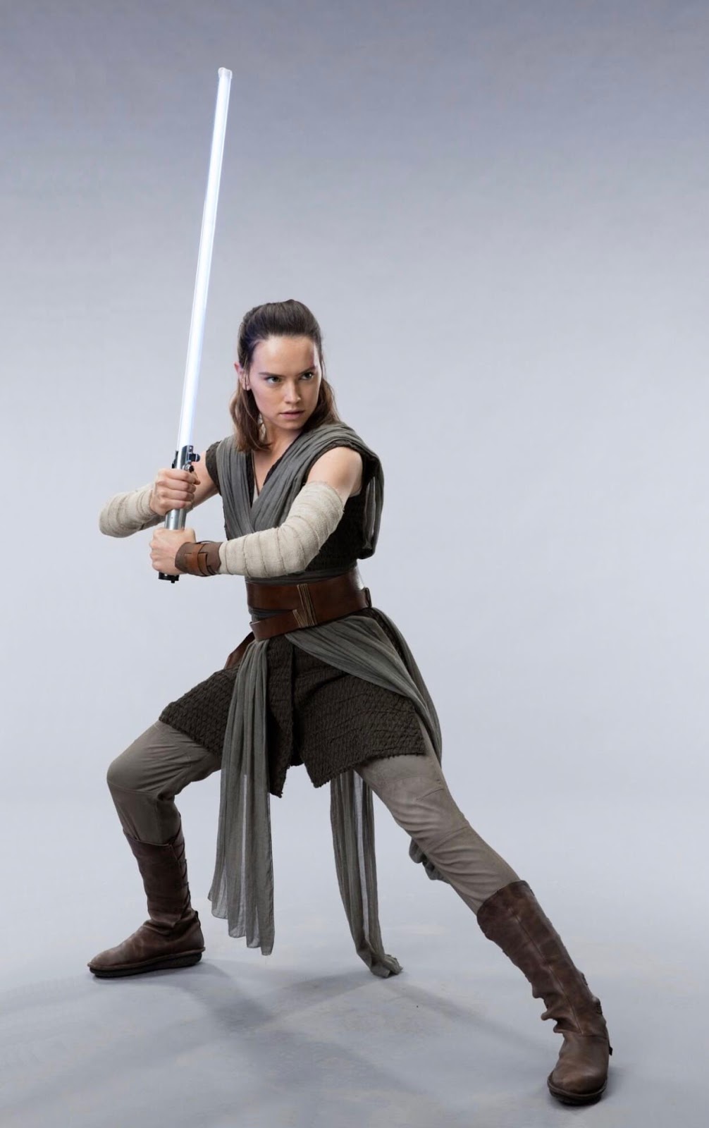 She's Fantastic Star Wars The Last Jedi 12" REY (JEDI TRAINING)!