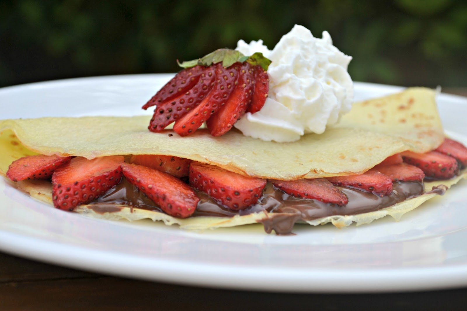 The Recipe Code: Strawberry and Nutella Crepes