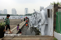tugu monumen nasional