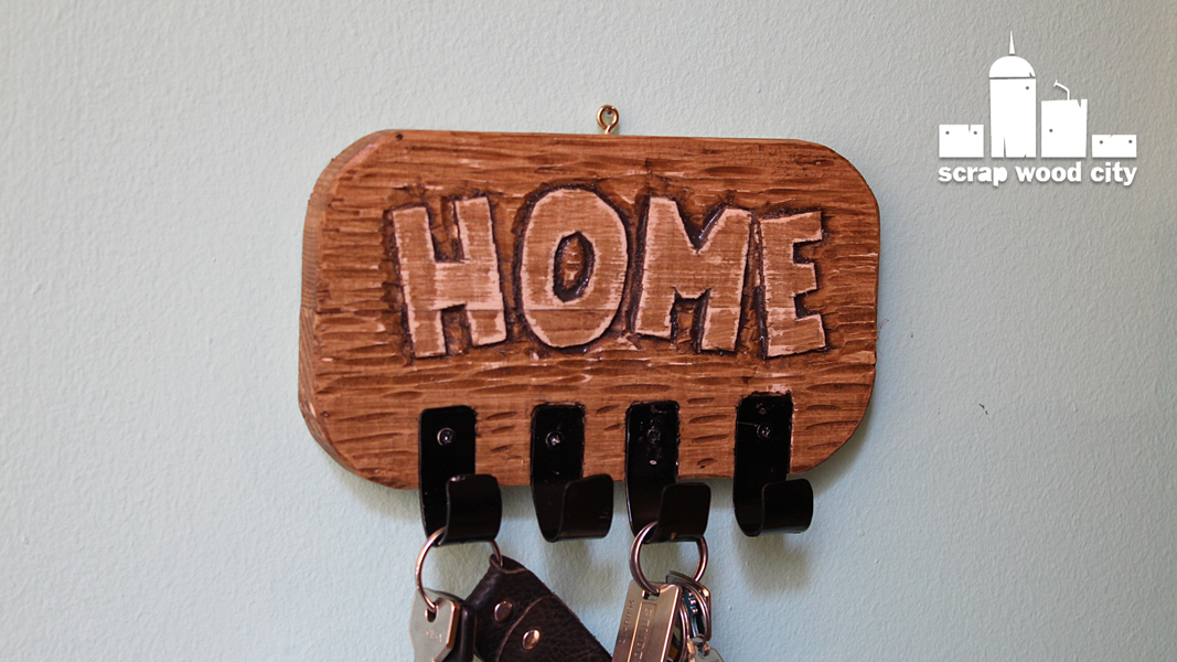 scrap wood city Another rustic key rack for DIY lovers!