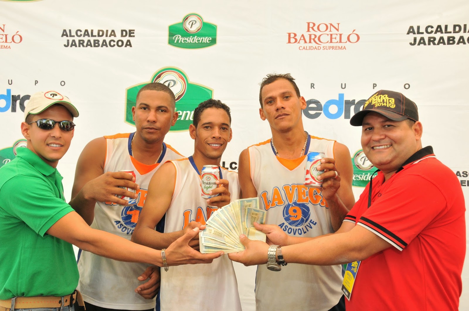 LO QUE PASO HOY La Vega y Santo Domingo ganan Voleibol Montaña