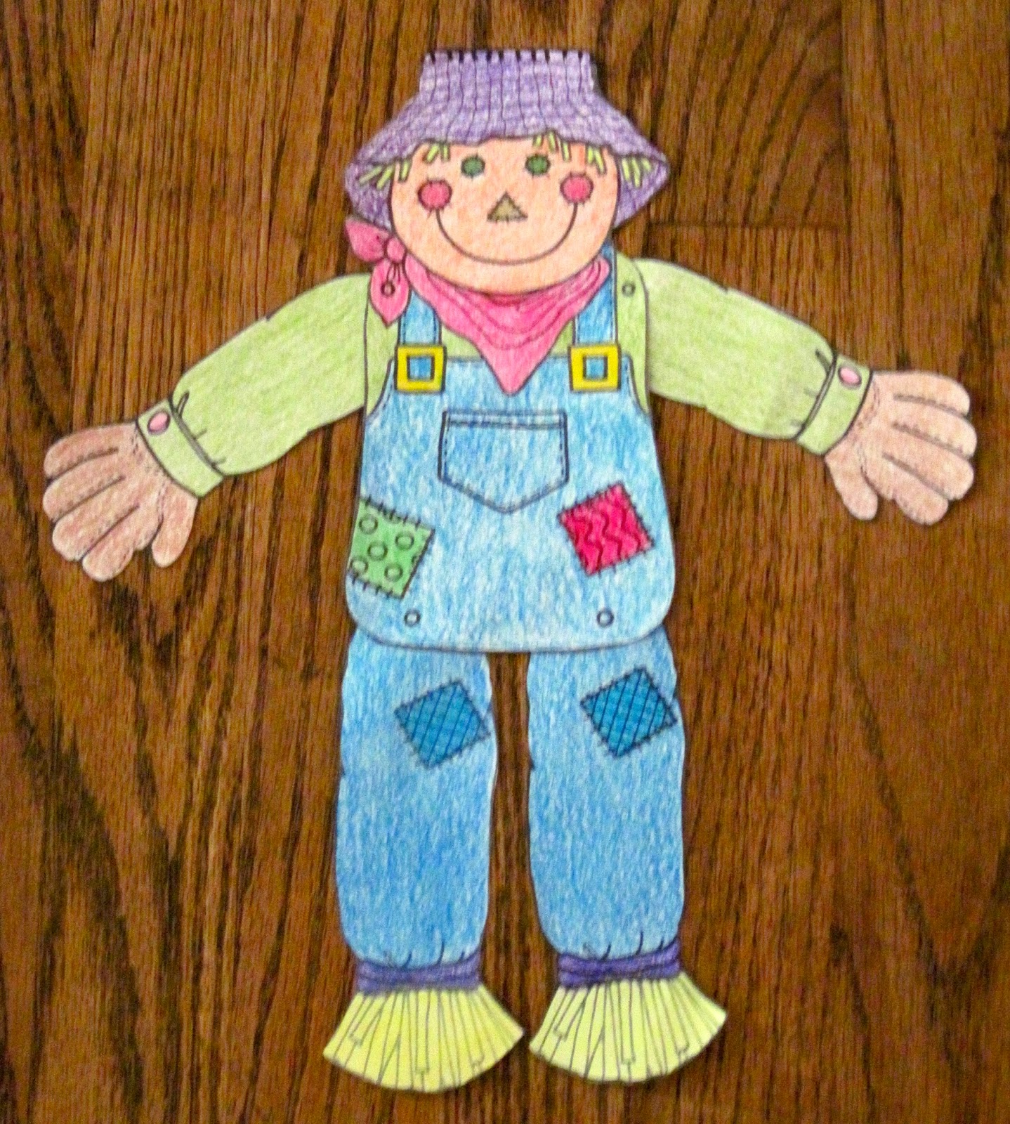 glitter-and-gluesticks-forever-scaring-up-some-cute-scarecrow-craft
