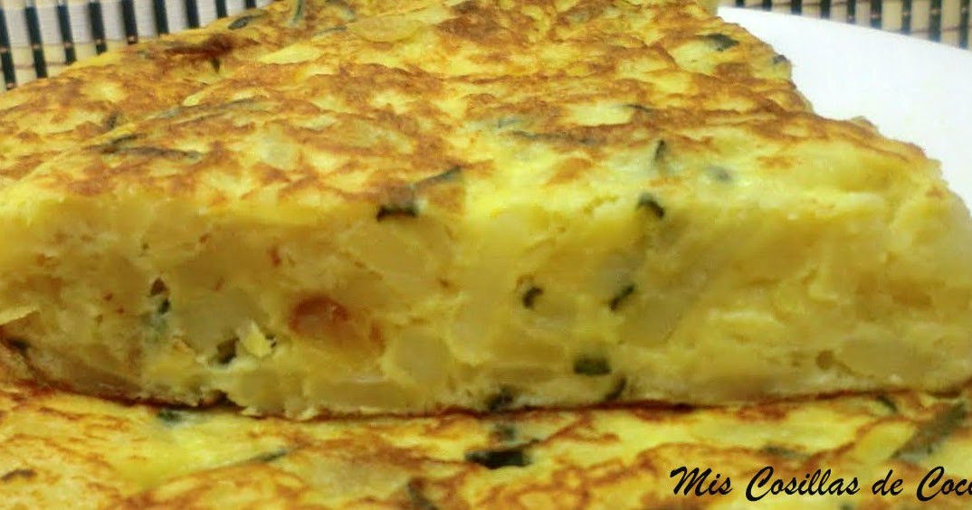 Tortilla de patata, cebolla y calabacín Mis Cosillas de Cocina
