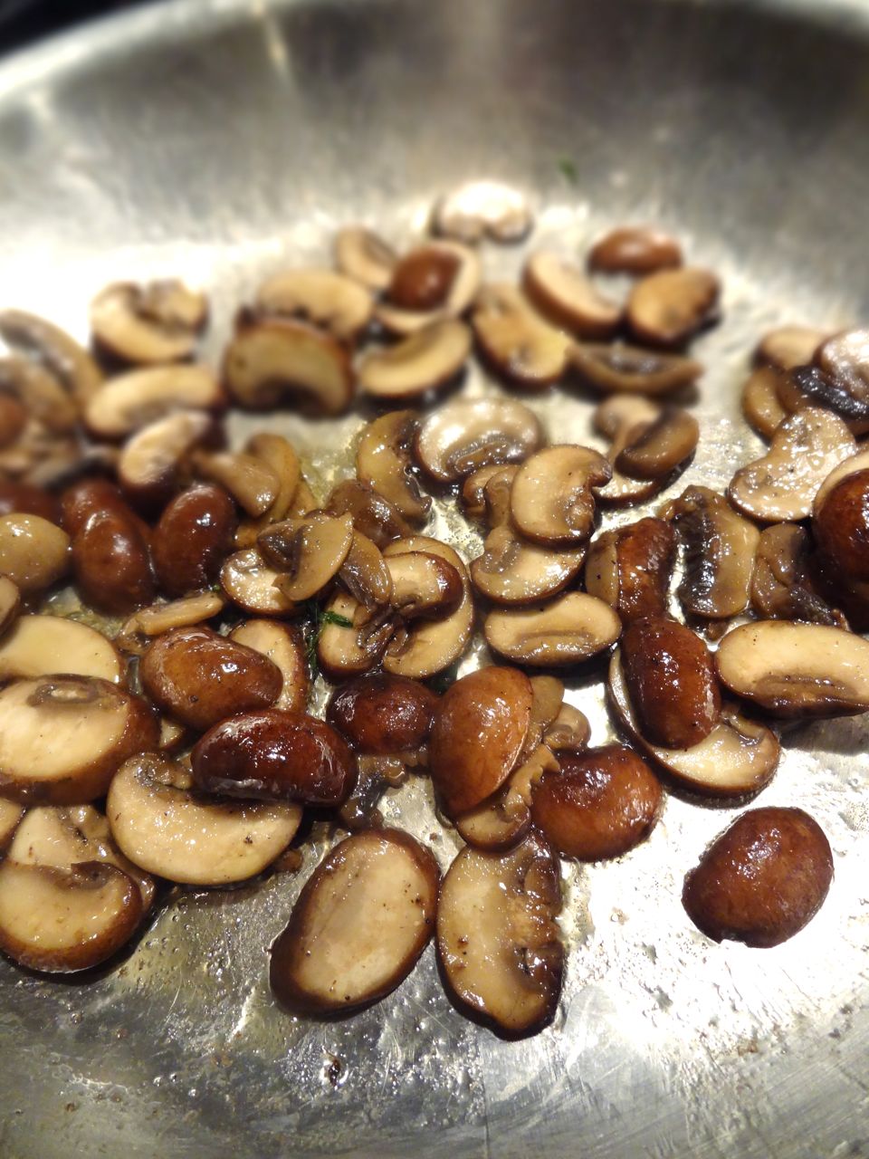Scrumpdillyicious: Grilled Steak with Mushroom Marsala Cream Sauce