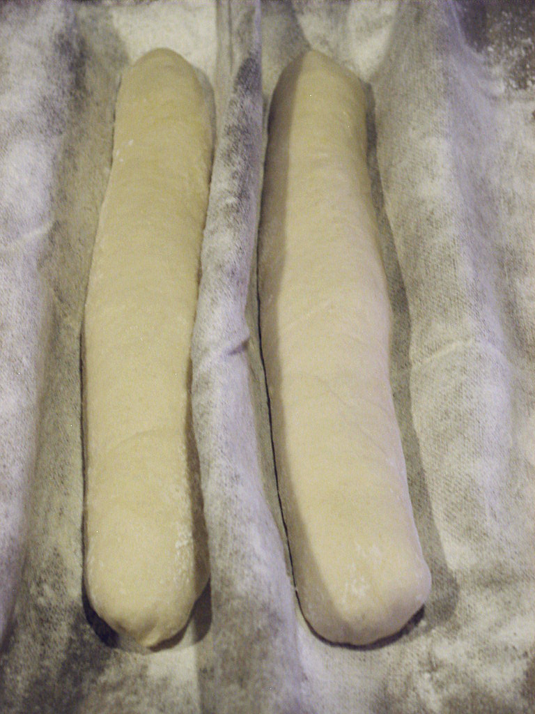 Cookistry Classic French Bread and all about a baker's couche