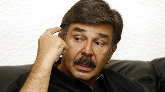 De neumonía hospitalizan a Jorge Ortiz de Pinedo