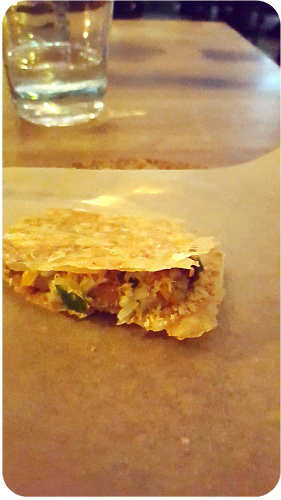 Pekingenten-Leberparfait mit knuspriger Pekingentenhaut, Macadamiacreme. Cordobar, Berlin, Januar 2016 | Arthurs Tochter Kocht von Astrid Paul Pekingenten-Leberparfait mit knuspriger Pekingentenhaut, Macadamiacreme. Cordobar, Berlin, Januar 2016 | Arthurs Tochter Kocht von Astrid Paul