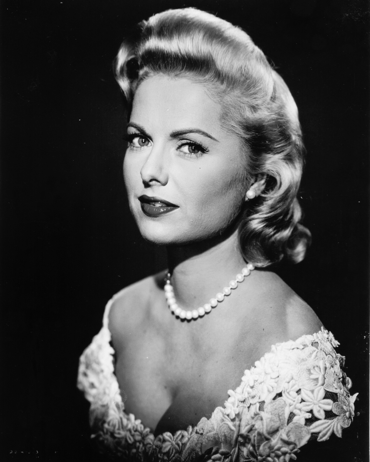 Martha Hyer nude (41 photos), Topless, Fappening, Feet, in bikini 2017 Martha Hyer naked (44 photo), Tits, Bikini, Instagram, cameltoe 2019