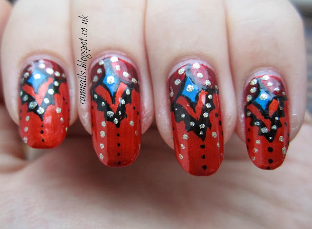 indian-intricate-nail-art-freehand-manicure