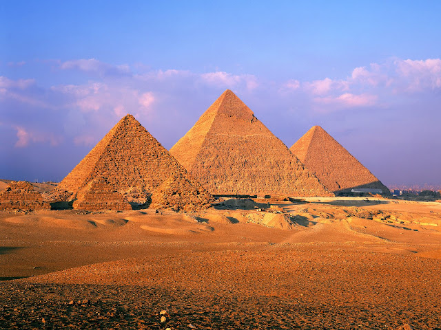 Pirámides de Egipto 1600x1200