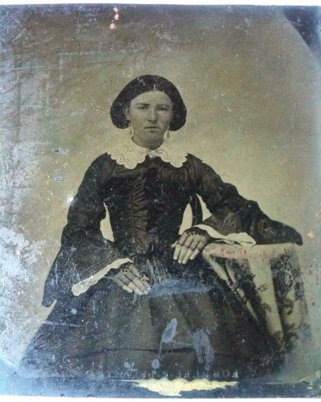 Old Photos Show the Spectacle of Victorian Women s Hairstyles  1870s 1900s - 14