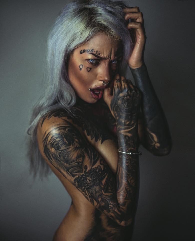 Elizabeth Minto Das.