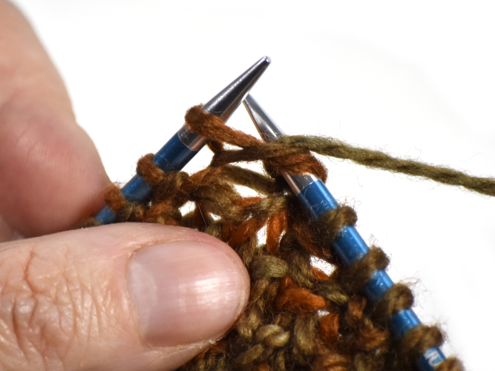 Knitters Pride: Tutorial: How to Knit Brioche Into The Row Below