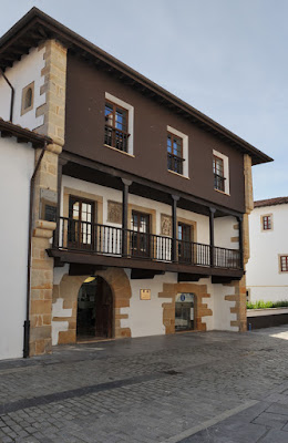 Villaviciosa. Casa de los Hevia