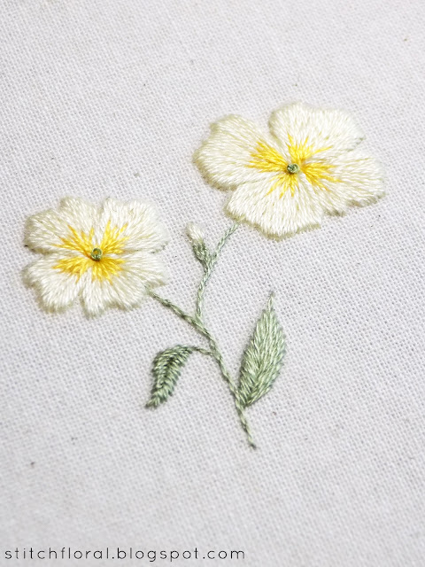 Primrose botanical embroidery: freebie & tutorial