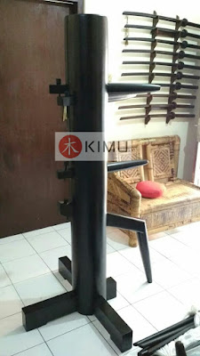 KIMU Black Dragon Wooden Dummy / Mok Yan Jong (Single) KIMU Black Dragon Wooden Dummy / Mok Yan Jong (Single)