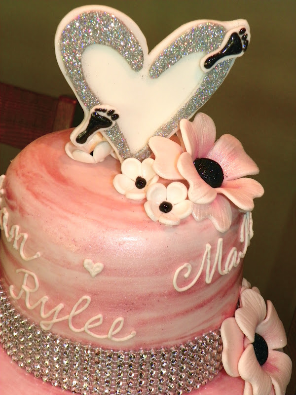 Plumeria Cake Studio Pretty in Pink Sparkle Cake
