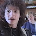 Weezer lança clipe para Take On Me, cover do A-ha, com ator de Stranger Things