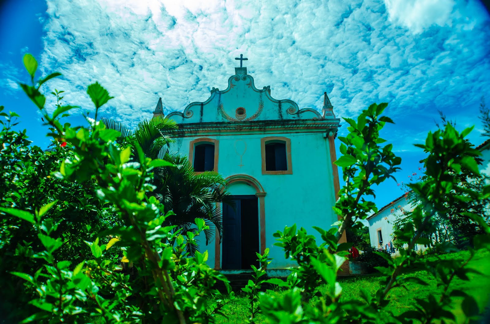 IGREJINHA DO ENGENHO DE CACHAÇA A COBIÇADA - SERRARIA, PB. FOTO DE GILMAR LEITE